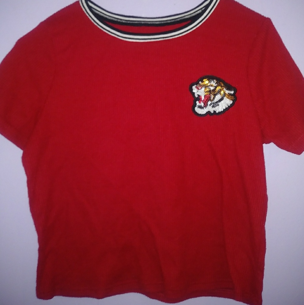 Crop top